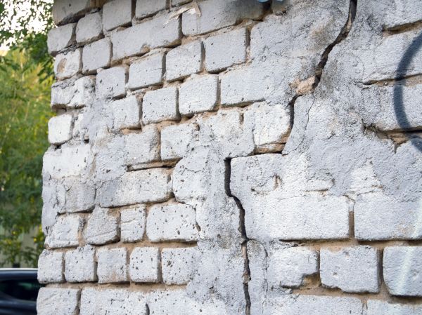 Cracked Brick Wall Repair in Sandpoint